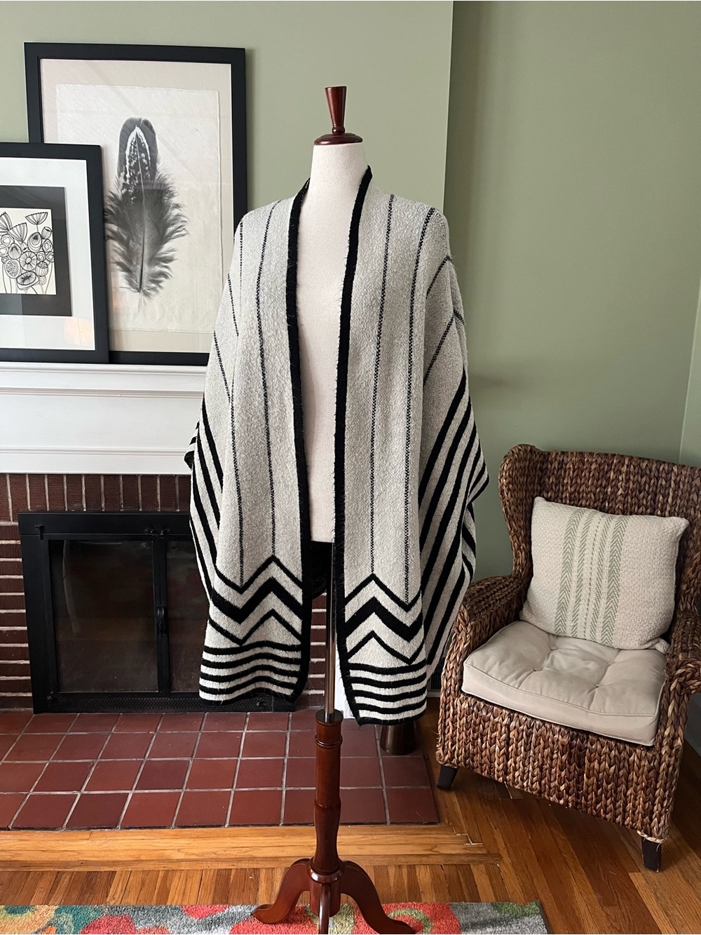 Black & Ivory Textured Knit Striped Cocoon Cardigan -Size 2X
